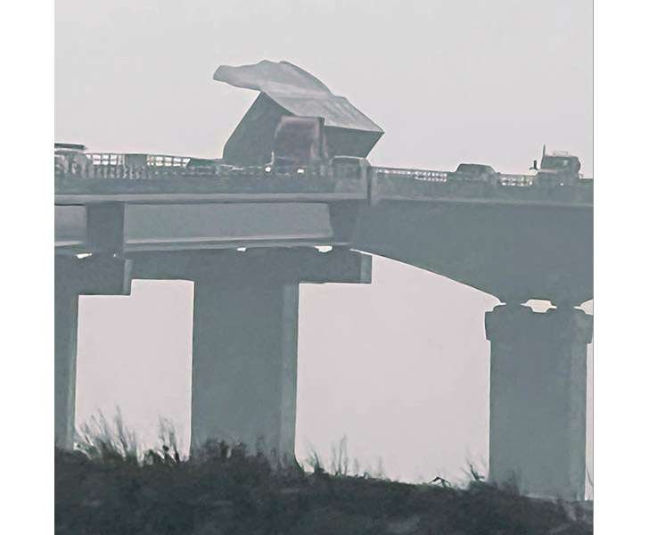 Outer Banks Drivers Urged to Avoid Basnight Bridge After Trailer Incident; Severe Weather Adds Hazards